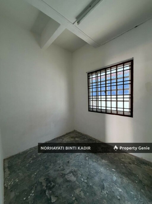 🔥🏡 SEMI-D 2 TINGKAT CORNER LOT TANAH LUAS | BERJAYA PERMAI, KUANTAN 🏡🔥