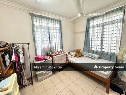 Freehold & Nice Garden | Double Storey Bungalow Kampung Tunku SS1, Petaling Jaya
