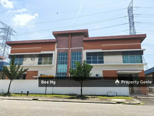 TIONG NAM INDUSTRIAL PARK @ KEMPAS LAMA / Semi-D Factory / For Rent