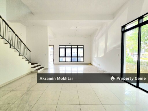 Freehold & End Lot | (Type Begonia) Two Storey Terrace  Maple Residence  Cyberjaya