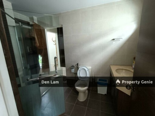 Bangsar Baru KL 3sty House For Sale !!