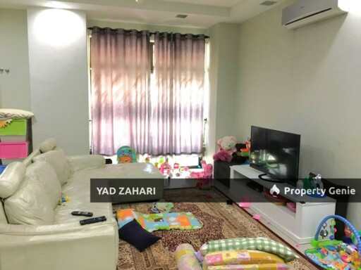 Seksyen 7, Shah Alam | 3-Storey Terrace 5 Bedrooms | RM990K - Below Market and Extended at The Back