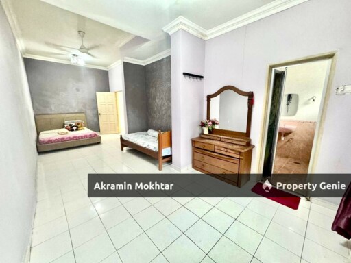 Freehold & Renovated | Semi-D Double Storey House Taman Puncak Utama Kajang