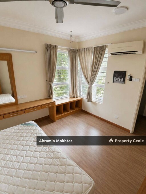 Freehold, Ground Floor, Corner Uni, Fully Renovated & 2 Parking | Duplex Desa Impiana Condominium, Taman Puchong Prima, Puchong.