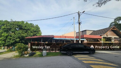 Ayer Keroh Fully Extended 5 Rooms Semi D Corner 54x80 Non Bumi 3-phase