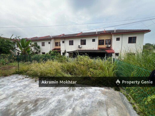 Freehold & Refurbished | 2 Storey Kemboja 4B Bukit Sentosa
