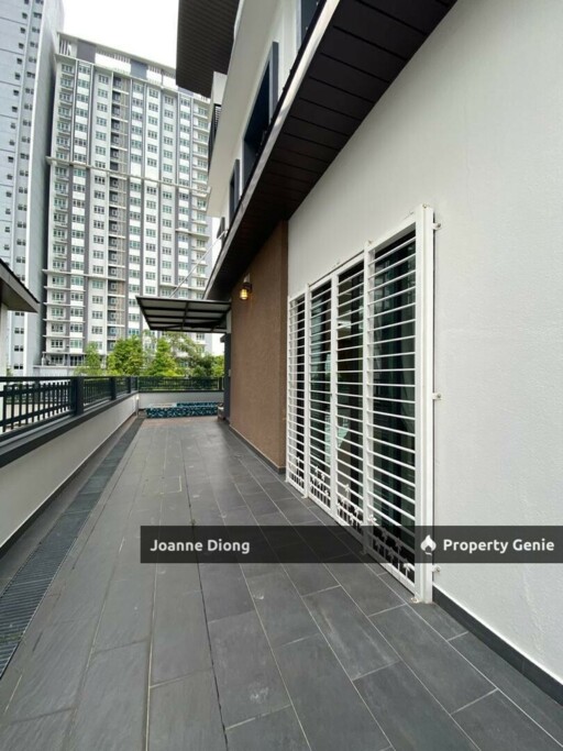 Sierra 16-Akira 3 Semi Detached House