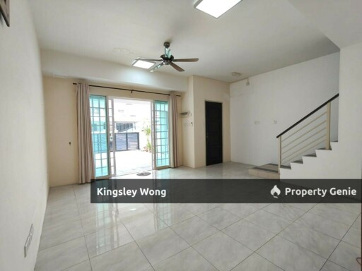 Pengkalan Tiara Double Storey Terrace House Below Bank Value Cash back / Full loan available Near Station 18 Lahat Menglembu