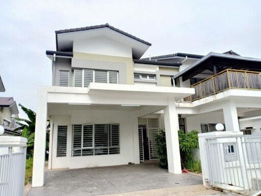 Legundi Residensi 2nd Series - Gia