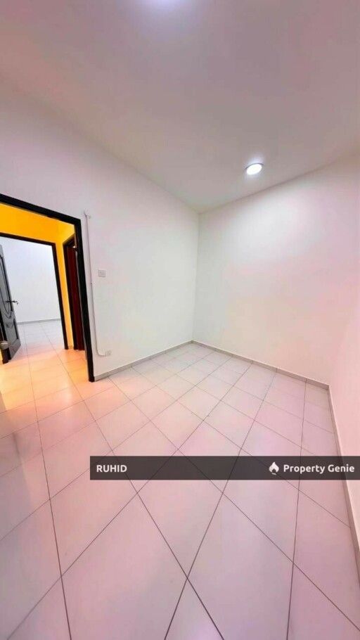 3R2B Freehold Terrace House @ Bandar Pulai Jaya, Skudai
