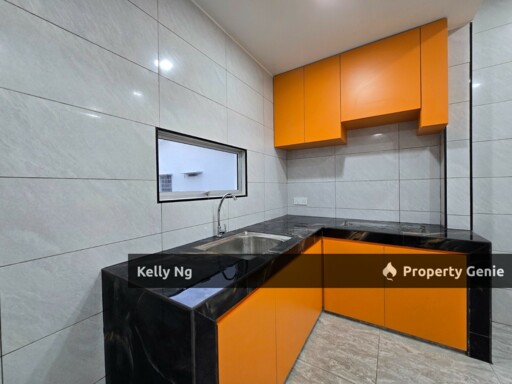 Single Sty Renovated House At Tmn Manara Maju Klang For Sale