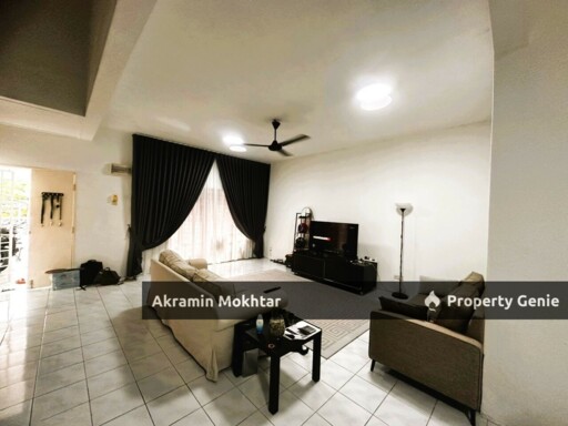 UKAY PERDANA 2 STOREY TERRACE ENDLOT