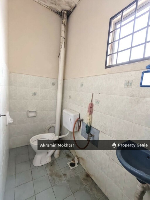 Facing Open  Double Storey, Lorong Az- Zaharah  Seksyen 10, Puncak Alam 