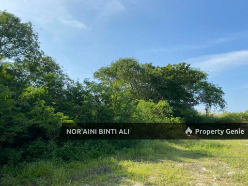 Untuk Dijual - 2 Lot Tanah Bangunan, Berhampiran Jalan Kuantan-Kemaman, di Mukim Beserah, Batu Hitam Padang Hangus, Kuantan, Pahang.
