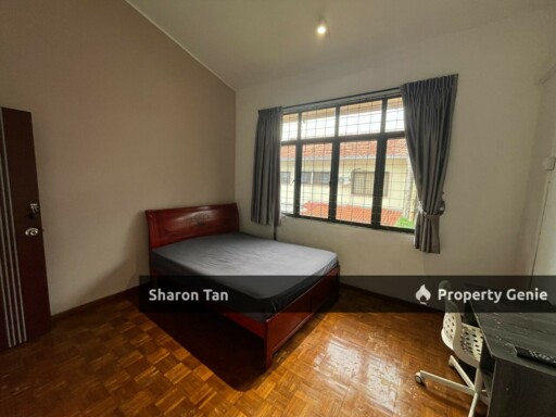 Room For Rent Jalan bentara luar, Taman Iskandar Town 5Min To Ciq