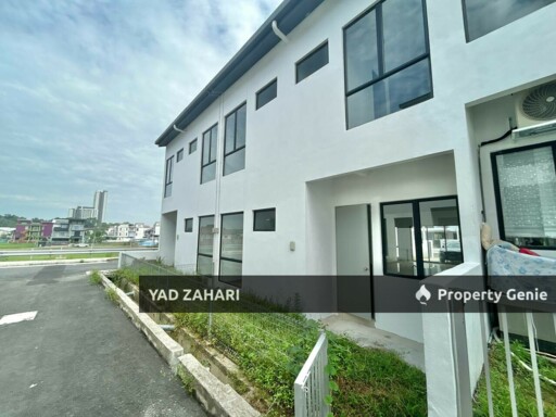 Balcony with View & Semi Furnished @ Lambaian Dua Residence, Kajang