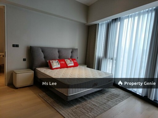 Star Residences Two @ KLCC - Near LRT & KLCC, level 35, Ready unit