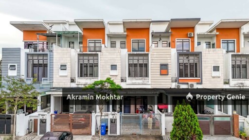 Freehold & Facing Playground | 2.5 Storey Terrace Alam Impian (Emerald), Shah Alam