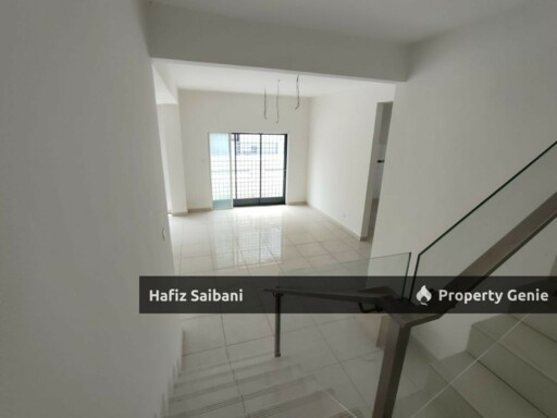 End Lot Double Storey Terrace D' Kayangan Sekyen 13 Shah Alam