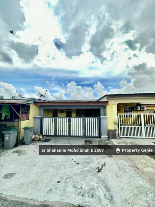 Single Storey Taman Kelab Tuanku, Mambau, Seremban