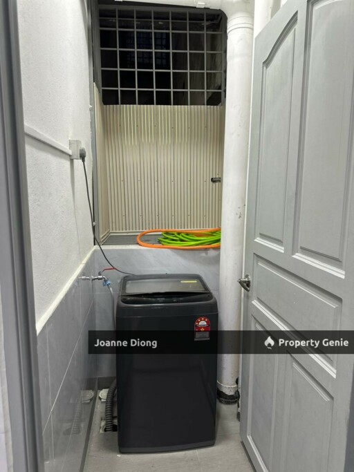 Desa Perangsang Apartment