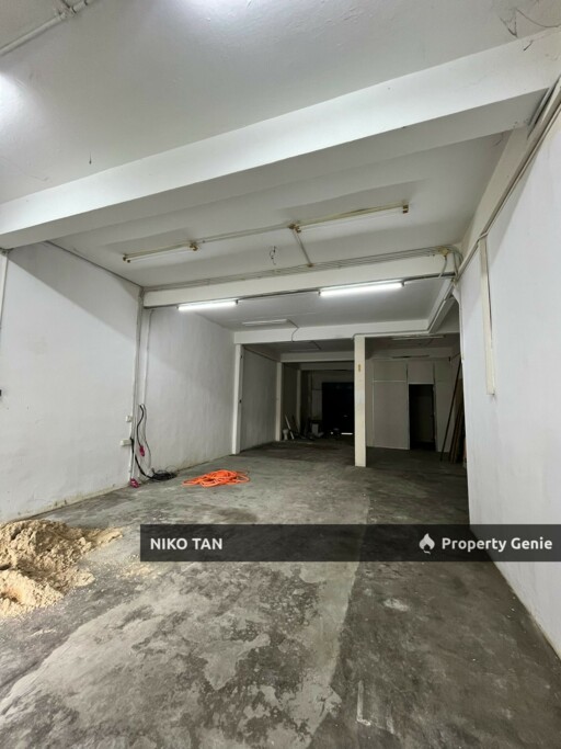 Jalan Lembah Taman Tasek Ground Floor Shoplot For Rent