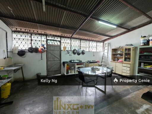 Double Sty House At Taman Petaling Klang For Sale