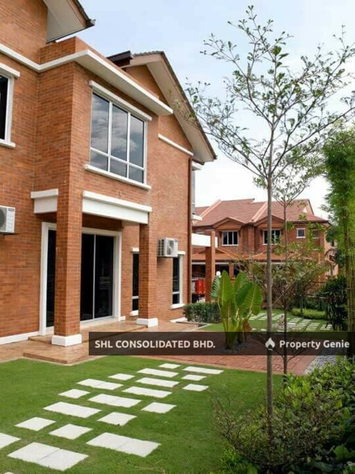 Impiana 1&2, Alam Budiman