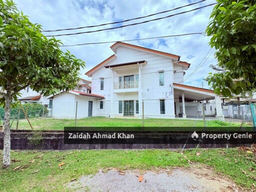 PUNCAK SAUJANA KAJANG DOUBLE STOREY HOUSE FOR SALE FREEHOLD CORNER LOT