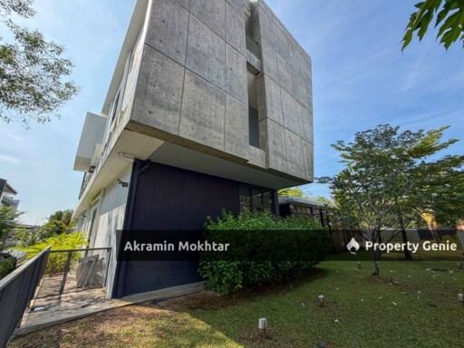 Corner Lot, Modern Design & Fully Furnished |  3 Storey Bungalow at Perdana Heights U10, Shah Alam