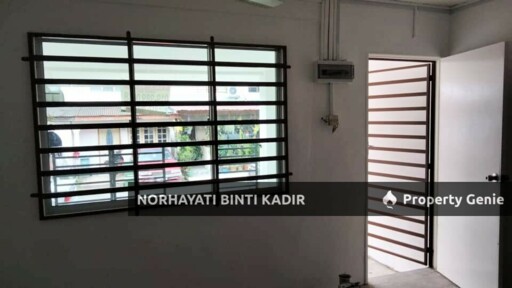 (HOT DEAL) DOUBLE STOREY TERRACE SERI MAHKOTA JAYA 4, BATU 11 JALAN GAMBANG-KUANTAN
