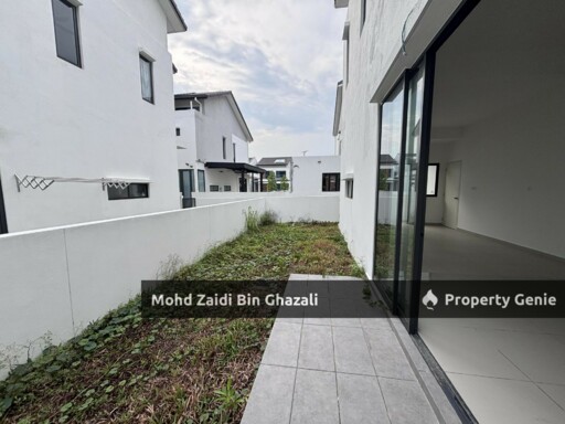 PARTIAL FURNISHED 4-BEDROOMS 2-STOREY TERRACE @ ENSO WOODS, GAMUDA COVE