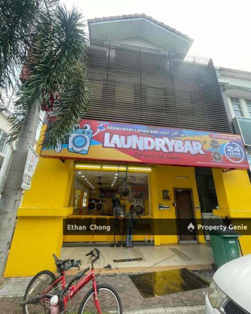 Kota Bayuemas (Ground +1st floor) ShopLot Unit For Sale