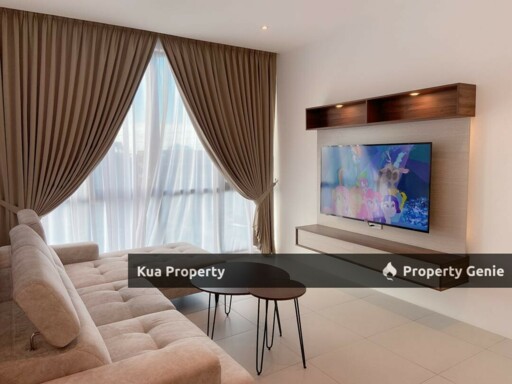 Royal Richmond Gold Apartment For Sale! Located at Richmond Hill