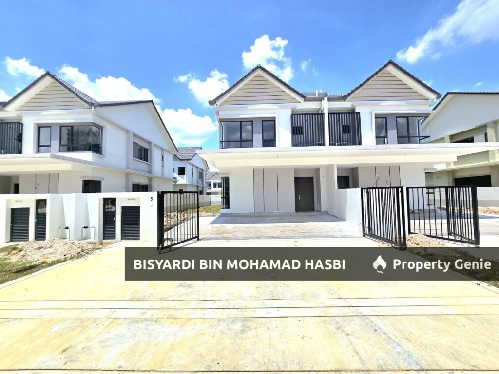 NEW HOUSE 2 STOREY SEMI DETACHED, SEJATI LAKESIDE 2 CYBER 10 CYBERJAYA .