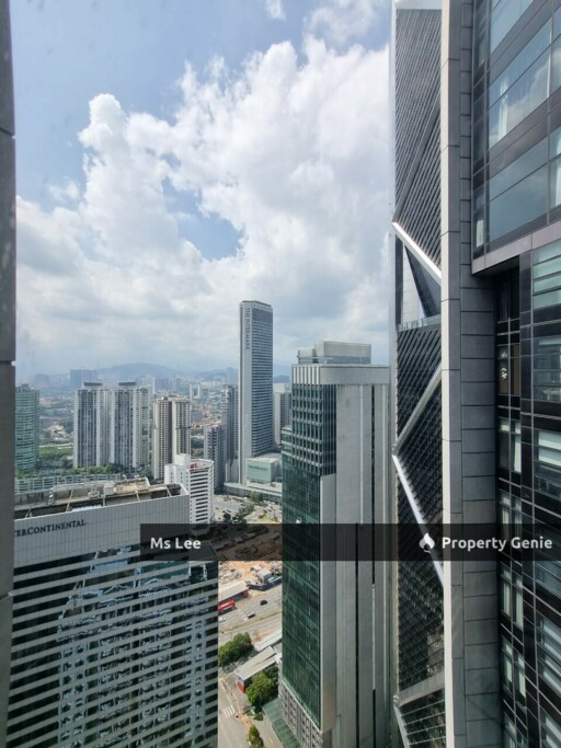 The Troika @ KLCC - Level 39 KLCC park view - 400m / 5 mins walk to LRT Ampang Park