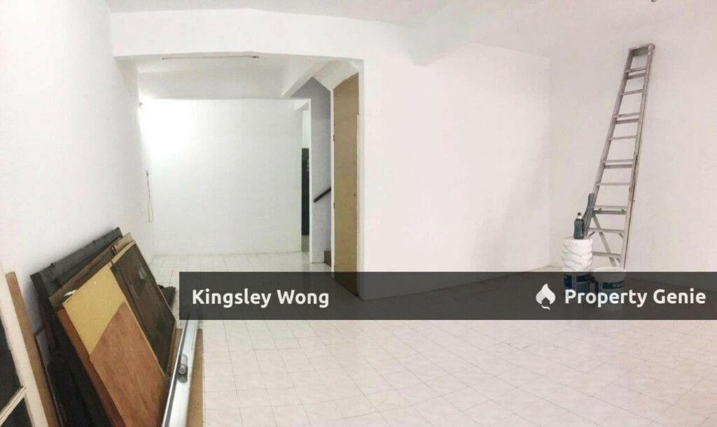 Falim Ipoh Double Storey Terrace House 4 rooms unit Near Aeon Falim Menglembu First Garden Silibin For Sale