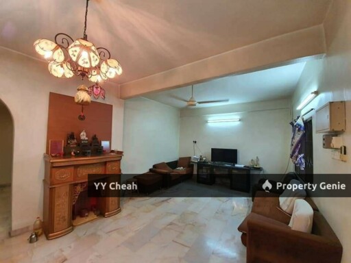Menglembu Ipoh Taman Sri Intan Double Storey House For Sale 22x70, Renovated & Good Condition