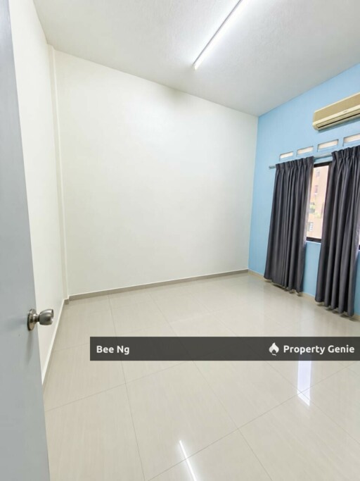 Pulai Utama Low Cost Flat Fully Renovated