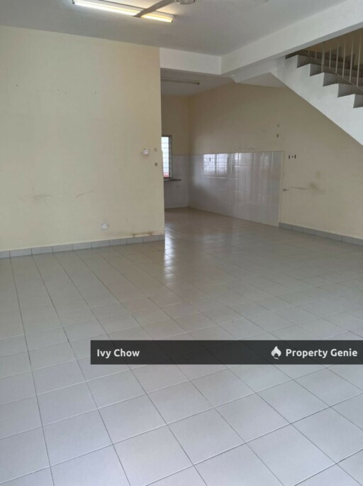 Double Storey Layangkasa For Sale