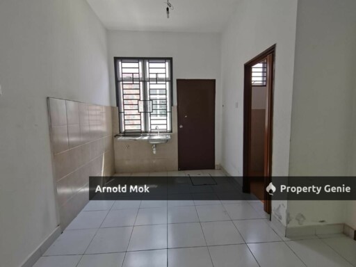 Spacious 4R3B 2-Storey Terrace @ Taman Scientex Senai | Senai Idaman