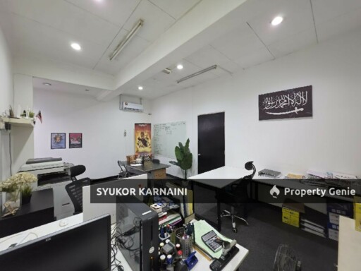 Office Lot, Jalan Boling Padang, Seksyen 13, Shah Alam Selangor