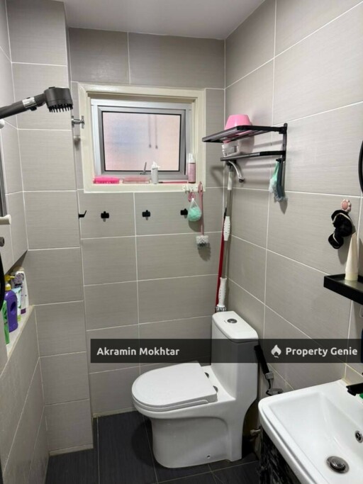Freehold & Renovated | Sri Putra Apartment @ Jalan SP19, Taman Sri Putra, Sungai Buloh