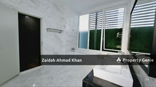Jacaranda Garden Residence 3 Storey Bungalow For Rent