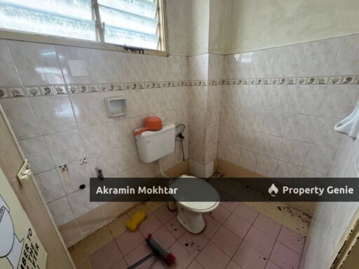 Freehold | Double Storey Corner Lot Terrace House @ Taman Pelangi Semenyih 1