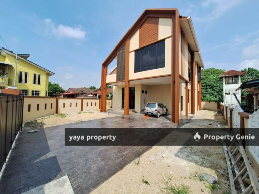 FOR SALE : BANGLO MEWAH 2 TINGKAT JALAN GUCHIL BAYAM KOTA BHARU