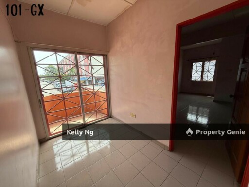 2 Sty Corner House At Bkt Tinggi Klang For Rent