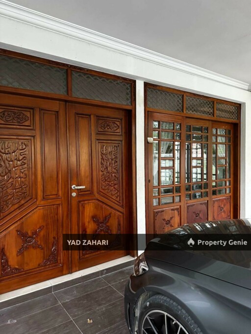 Taman Sri Jelok, Kajang | 2-Storey Semi-D 5 Bedrooms | RM3500 - Fully Furnished and Renovated with ID