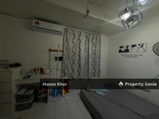 JADE VIEW CONDOMINIUM 721sf FULLY RENO LOW FLOOR BUKIT GAMBIER