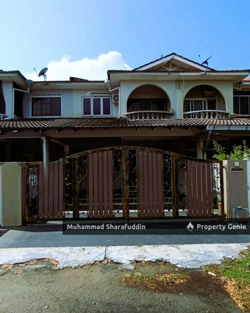 DOUBLE STOREY TERRACE BATU HITAM BESERAH KUANTAN.